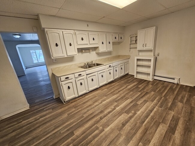 Building Photo - 3714 E 50th St