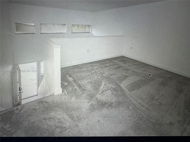 Building Photo - 3984 Crayrich Cir