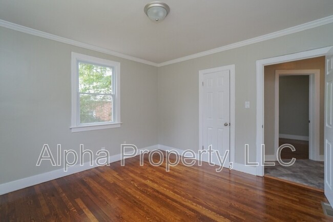 Building Photo - 107 Briarwood Rd