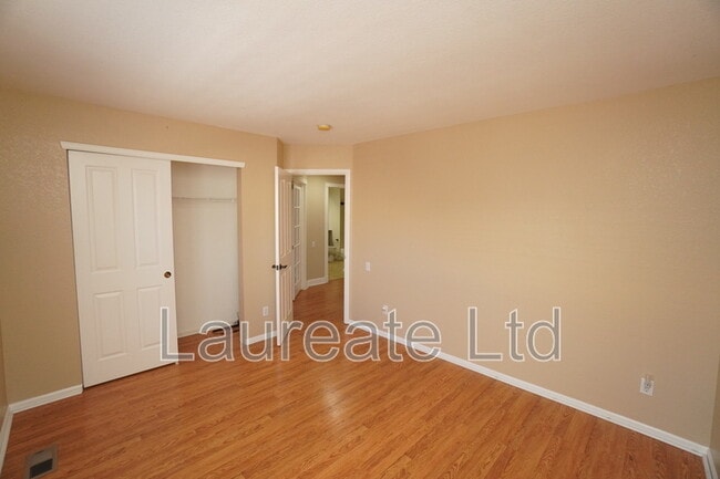 Building Photo - 9013 Old Tom Morris Cir