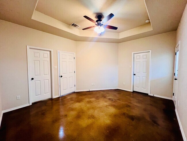 Building Photo - 10147 Westover Bluff