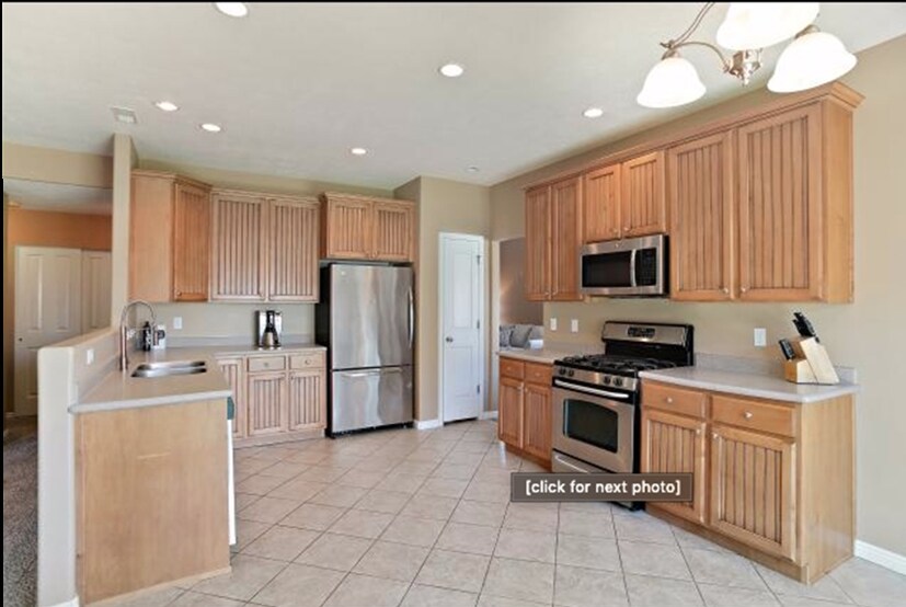 Building Photo - 631 E 1590 S