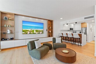 Building Photo - 2501 S Ocean Dr