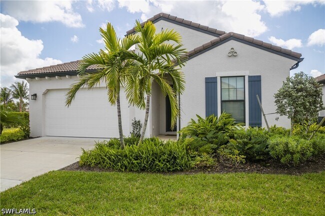 Building Photo - 1466 Artesia Dr W