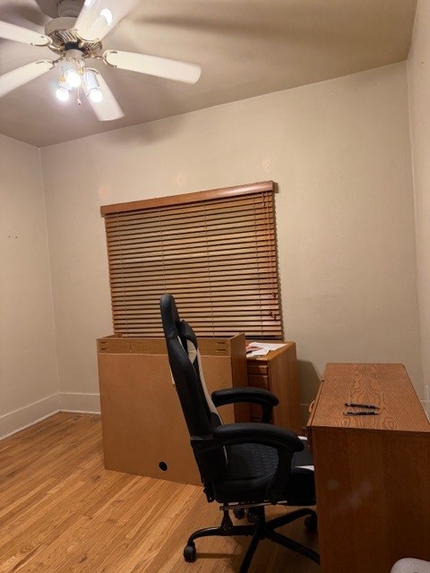 Building Photo - 1624 E 7th St