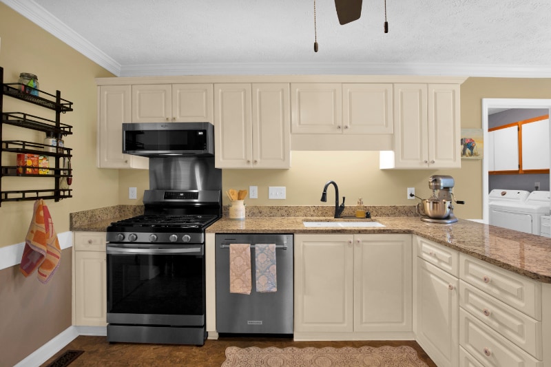 Building Photo - 3529 Sweetbay Cir