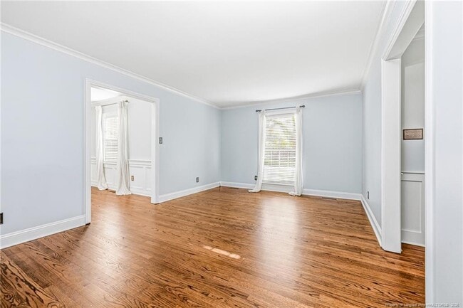 Building Photo - 325 Northview Dr