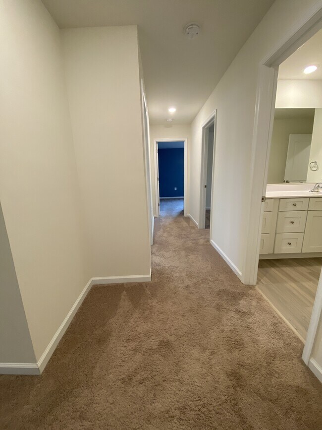 Building Photo - 697 Rivanna Run