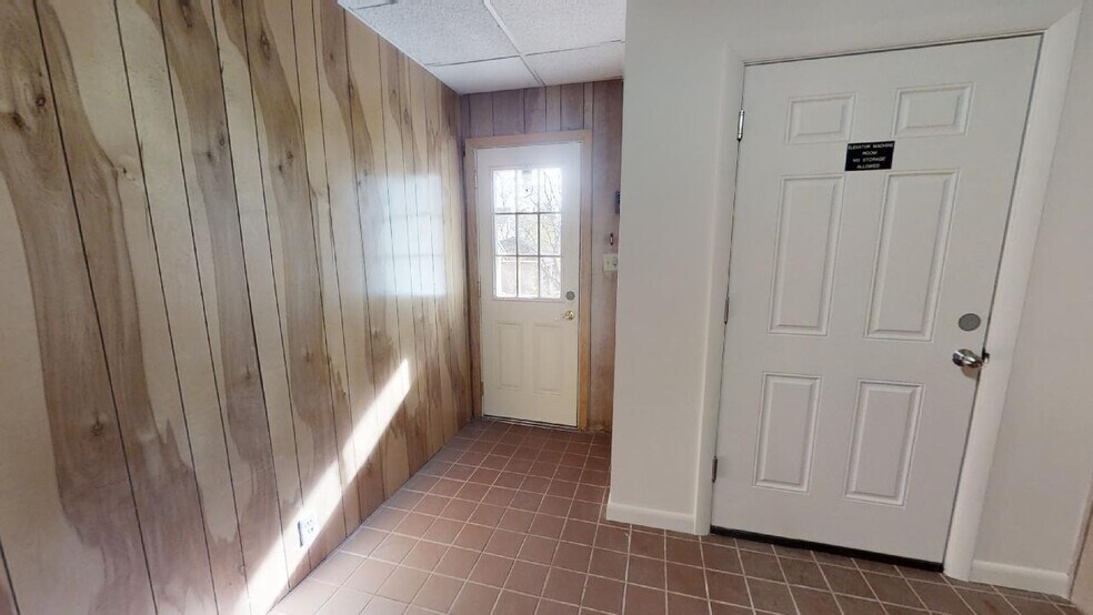 Building Photo - 97 Hawthorne St