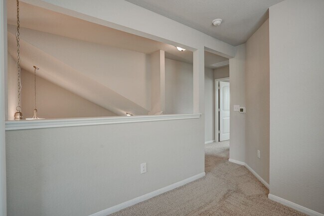 Building Photo - 10602 Tildon Ave