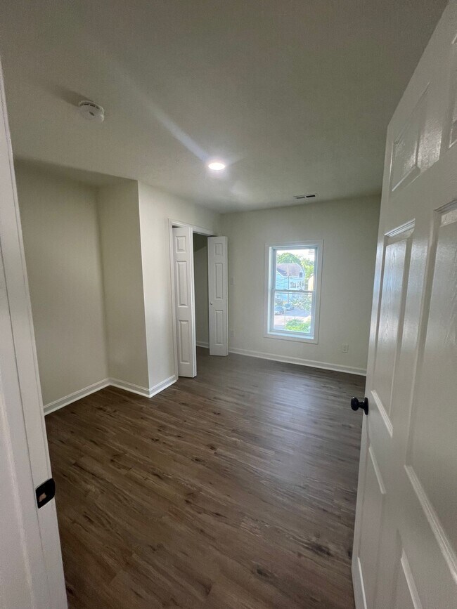 Building Photo - 45 Granite St