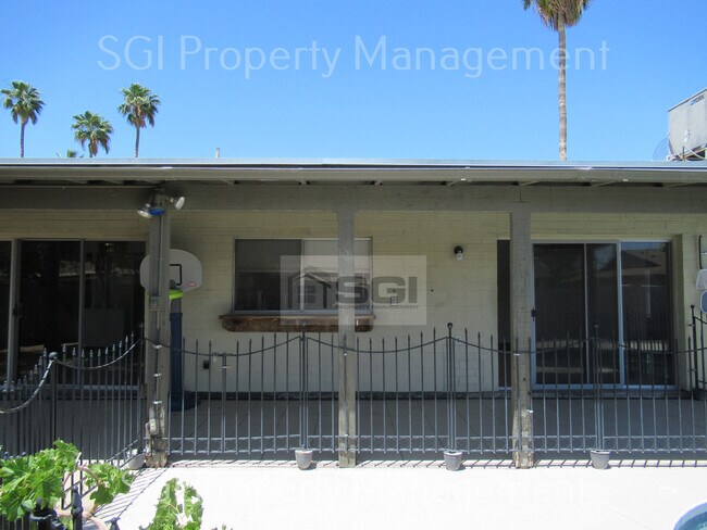 Building Photo - 4141 W Diana Ave