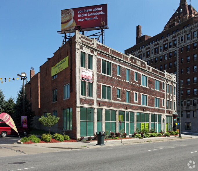 Building Photo - Vinetta Lofts