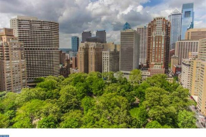 Building Photo - 1810 Rittenhouse Sq