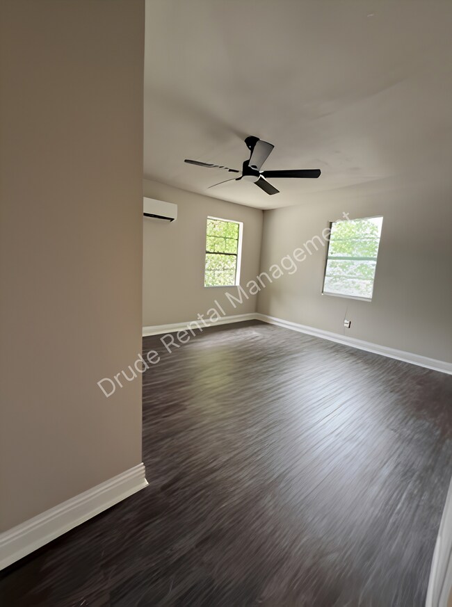Building Photo - Remodel and Charming Home