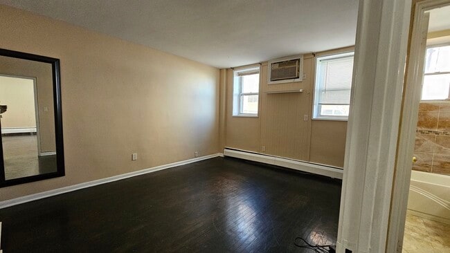 Building Photo - 6010 JFK Blvd E