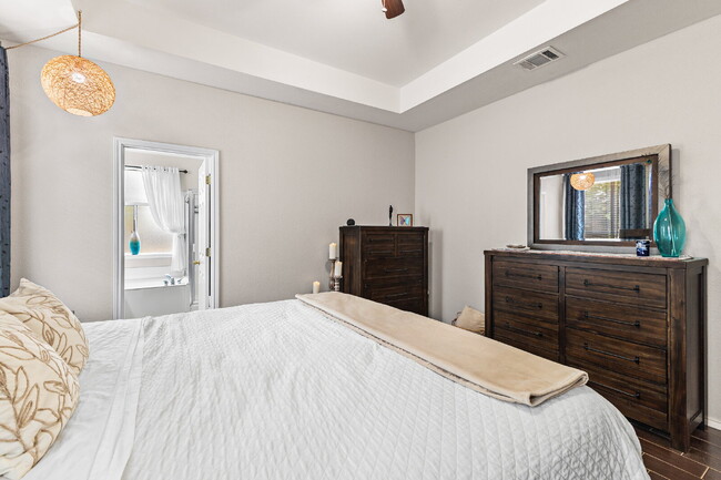 Building Photo - 317 Willow Loop