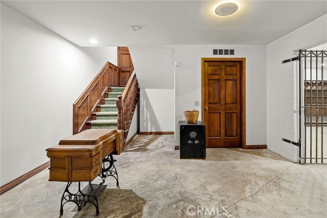 Building Photo - 533 E Sierra Madre Ave