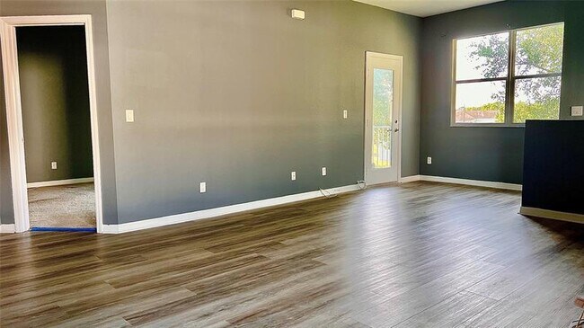 Building Photo - 3046 Grandiflora Dr