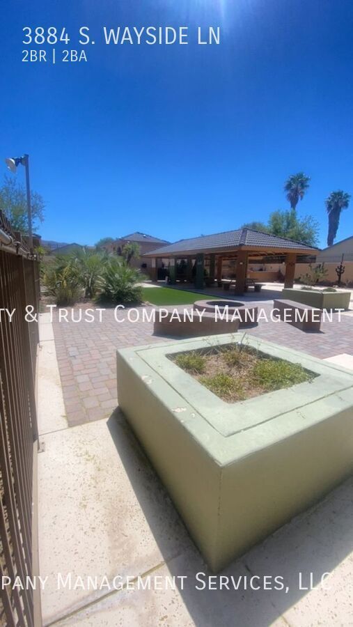 Building Photo - 3884 S Wayside Ln
