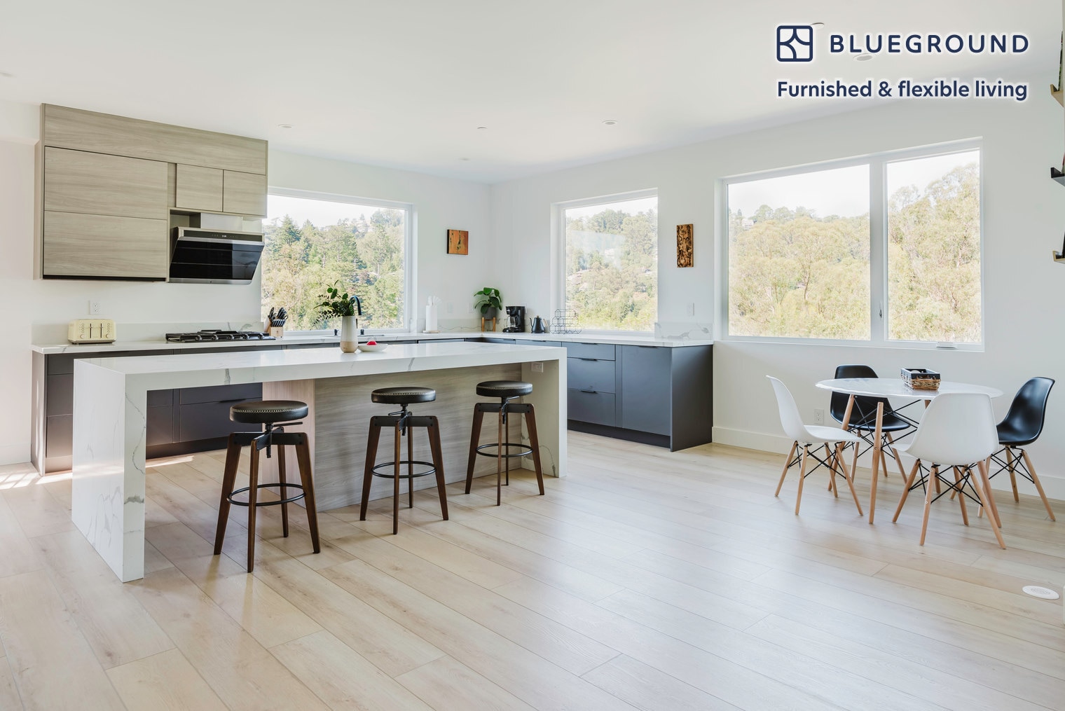Building Photo - 6380 Westover Dr