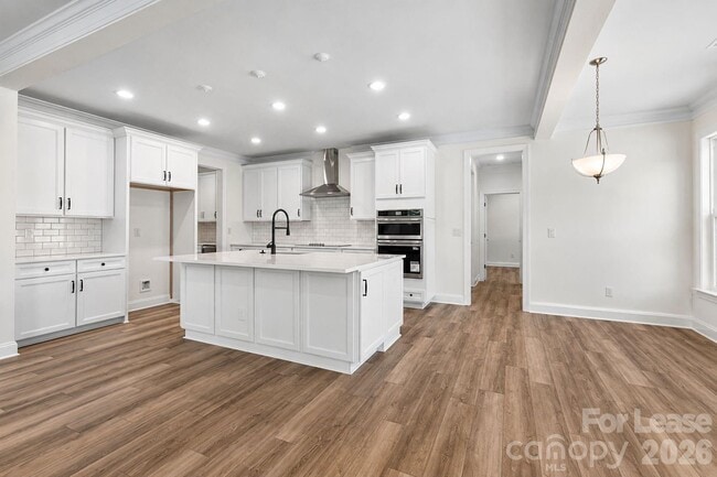 Building Photo - 5944 Bakers Point