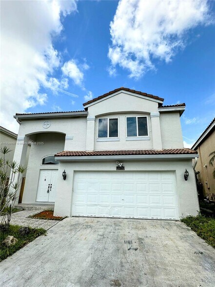 Primary Photo - 1845 Vista Way