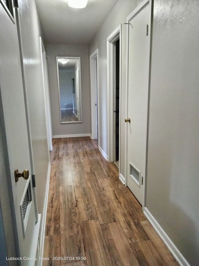 Building Photo - 4921 39th St