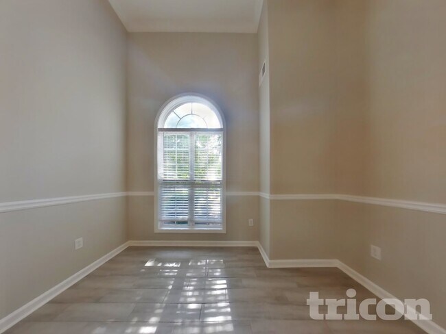 Building Photo - 308 Trail Spring Ct