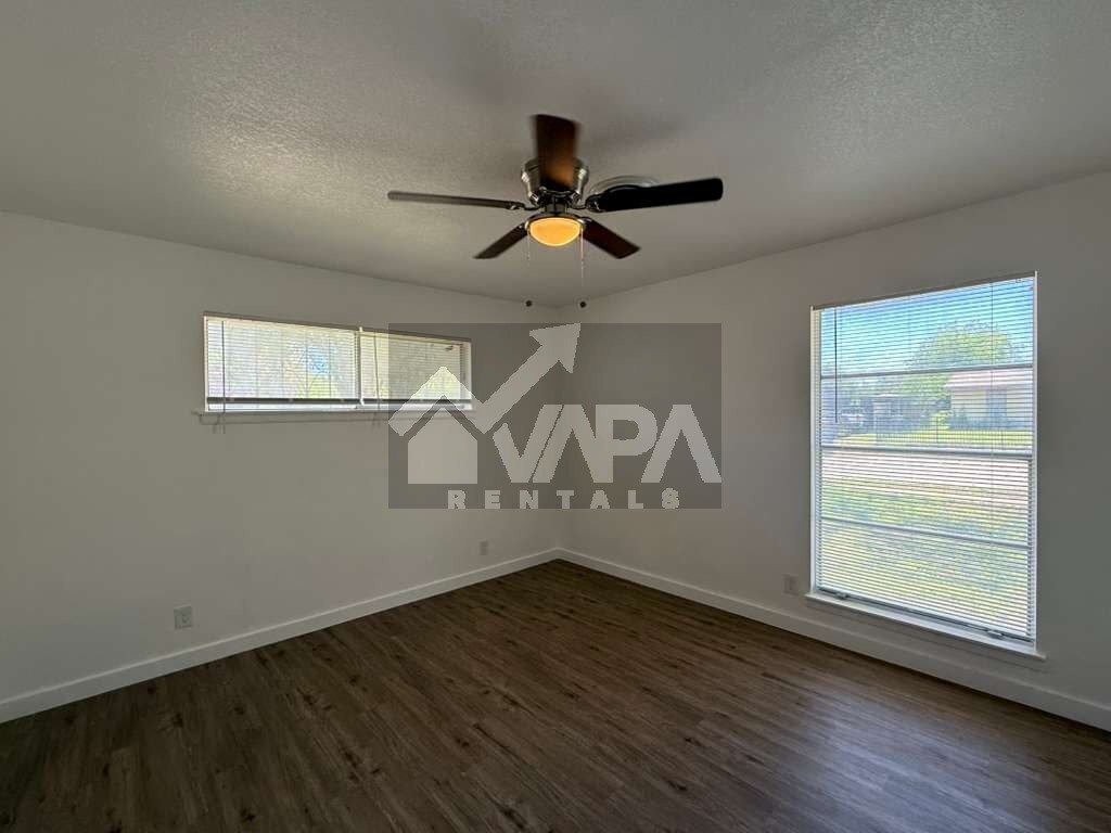Building Photo - 7819 Quirt Dr