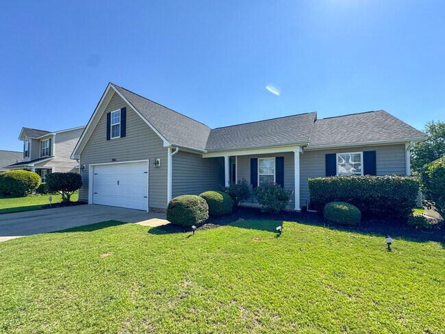 Building Photo - Beautiful 4 Bed 2 Bath Home in Fayetteville
