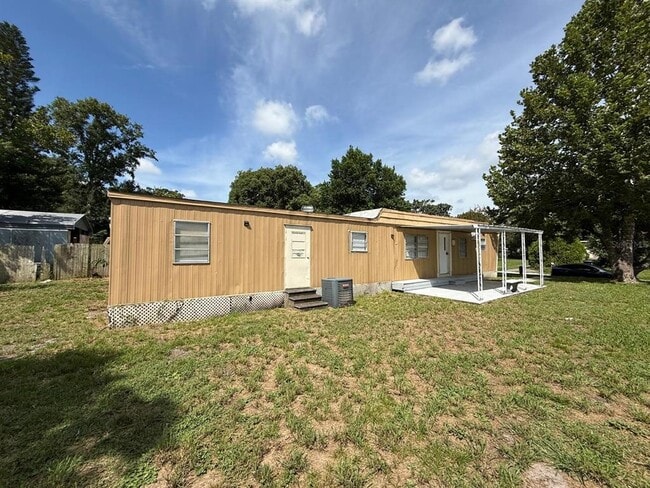 Building Photo - 6954 Pompeii Rd