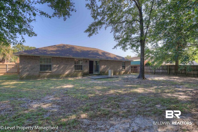 Building Photo - 15307 Hearthstone Dr