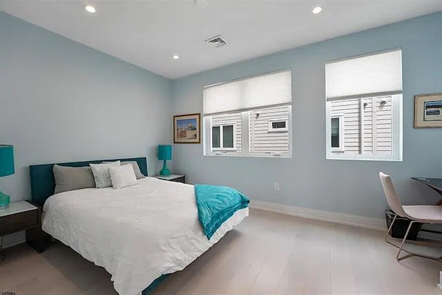 Building Photo - 117 S Little Rock Ave