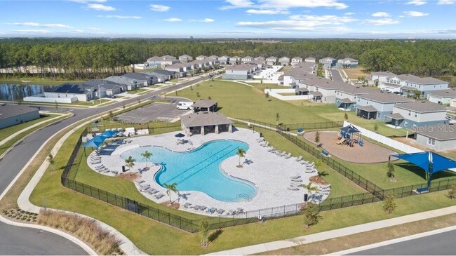 Building Photo - 3094 Chantilly Dr