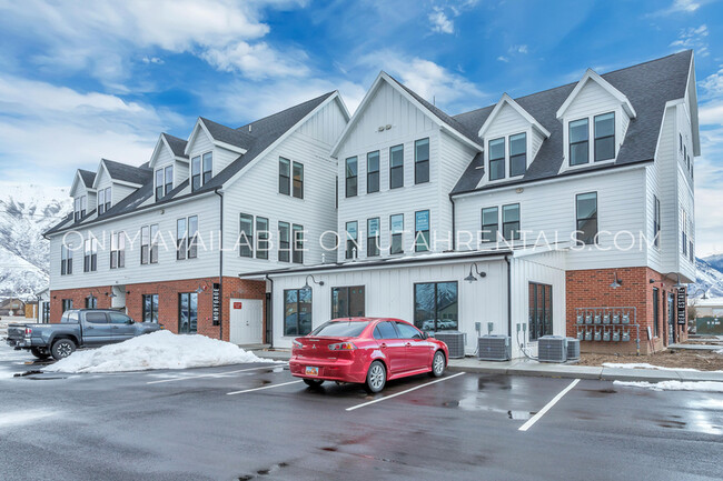 Building Photo - 768 S 1600 W