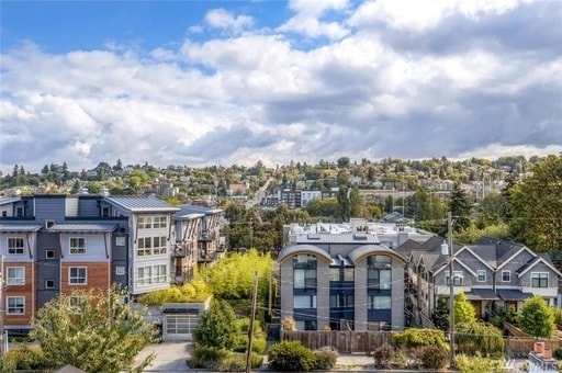 Building Photo - Stunning 2 Bedroom Modern Townhouse in Magnolia, Available Now!