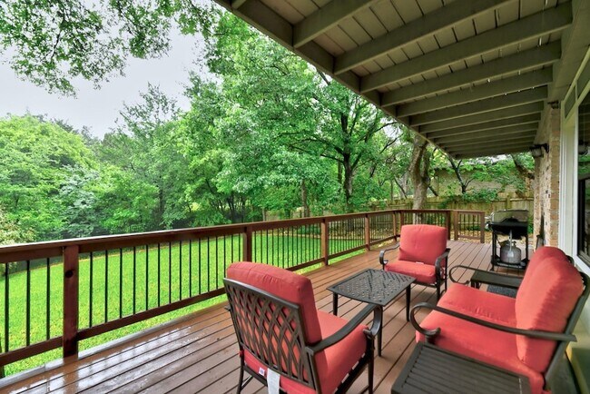 Building Photo - 11313 Menodora Dr