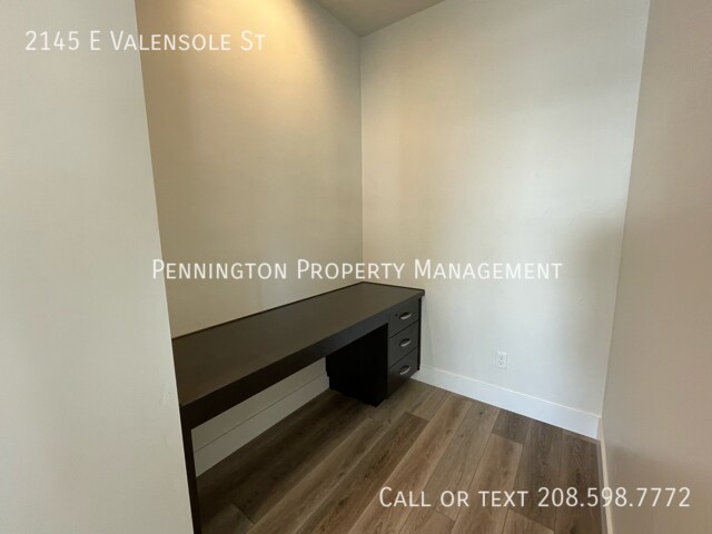 Building Photo - 2145 E Valensole St