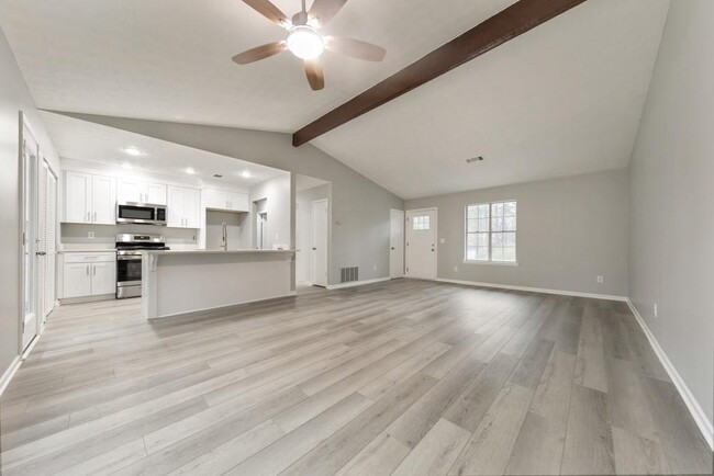 Building Photo - 8453 Alden Dr