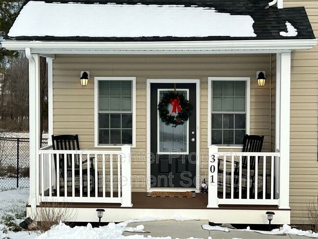 Building Photo - 301 Purdue St