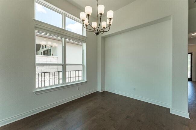 Building Photo - 152 Limestone Dr