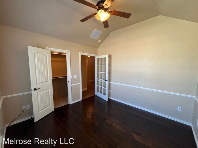 Building Photo - 4 br, 2.5 bath House - 12100 Kimberlyn Road