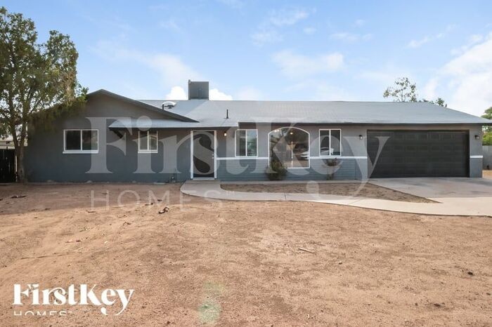 Primary Photo - 5610 S 20th Ln