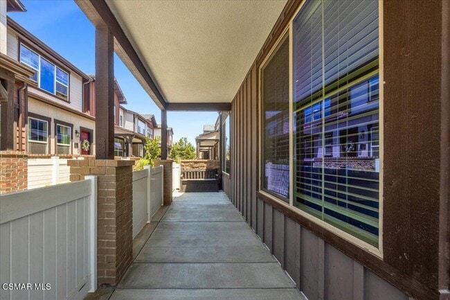 Building Photo - 215 Red Brick Dr