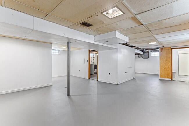 Building Photo - 20524 Indian