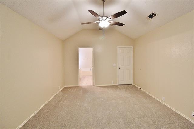 Building Photo - 210 Ridgecrest Dr