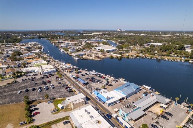 Building Photo - 1343 Highland Ave NW