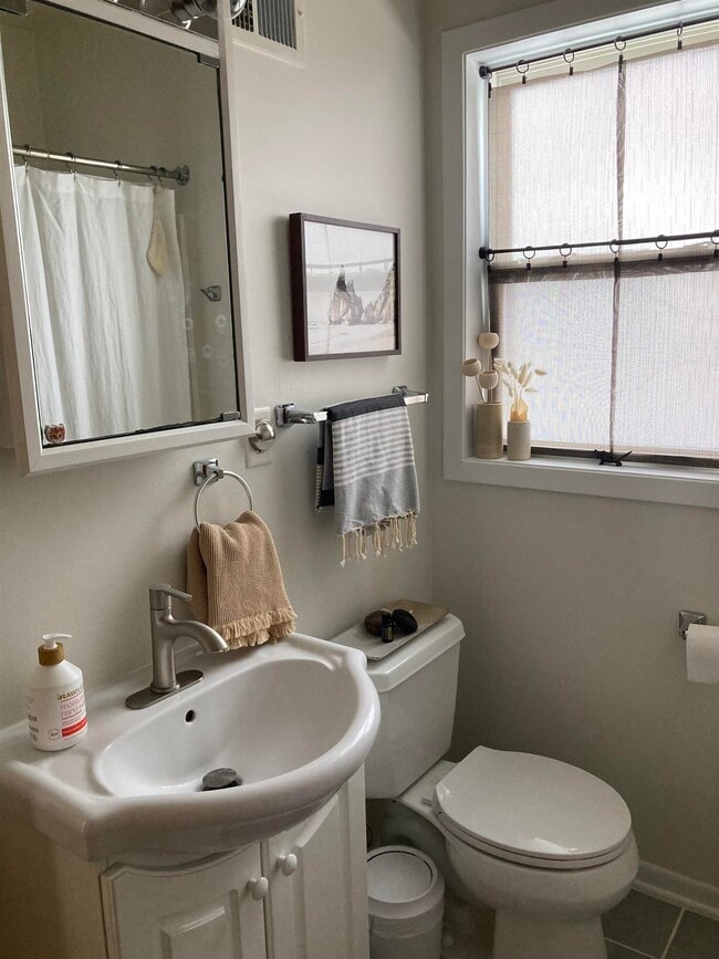 Building Photo - 2224 US-51