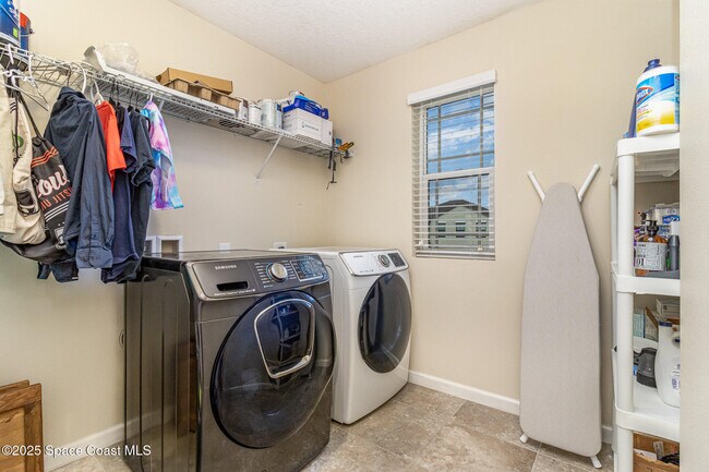 Building Photo - 1463 Musgrass Cir
